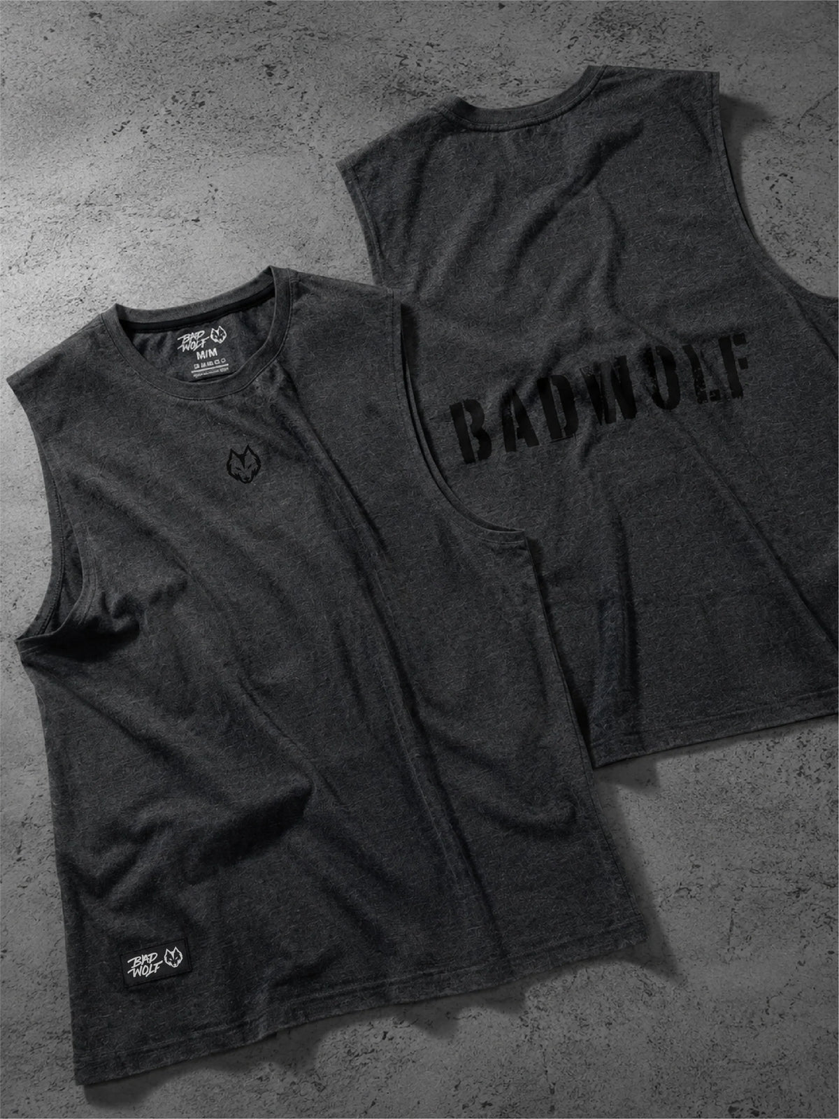 BAD WOLF TANK SOLID GRIS CON NEGRO