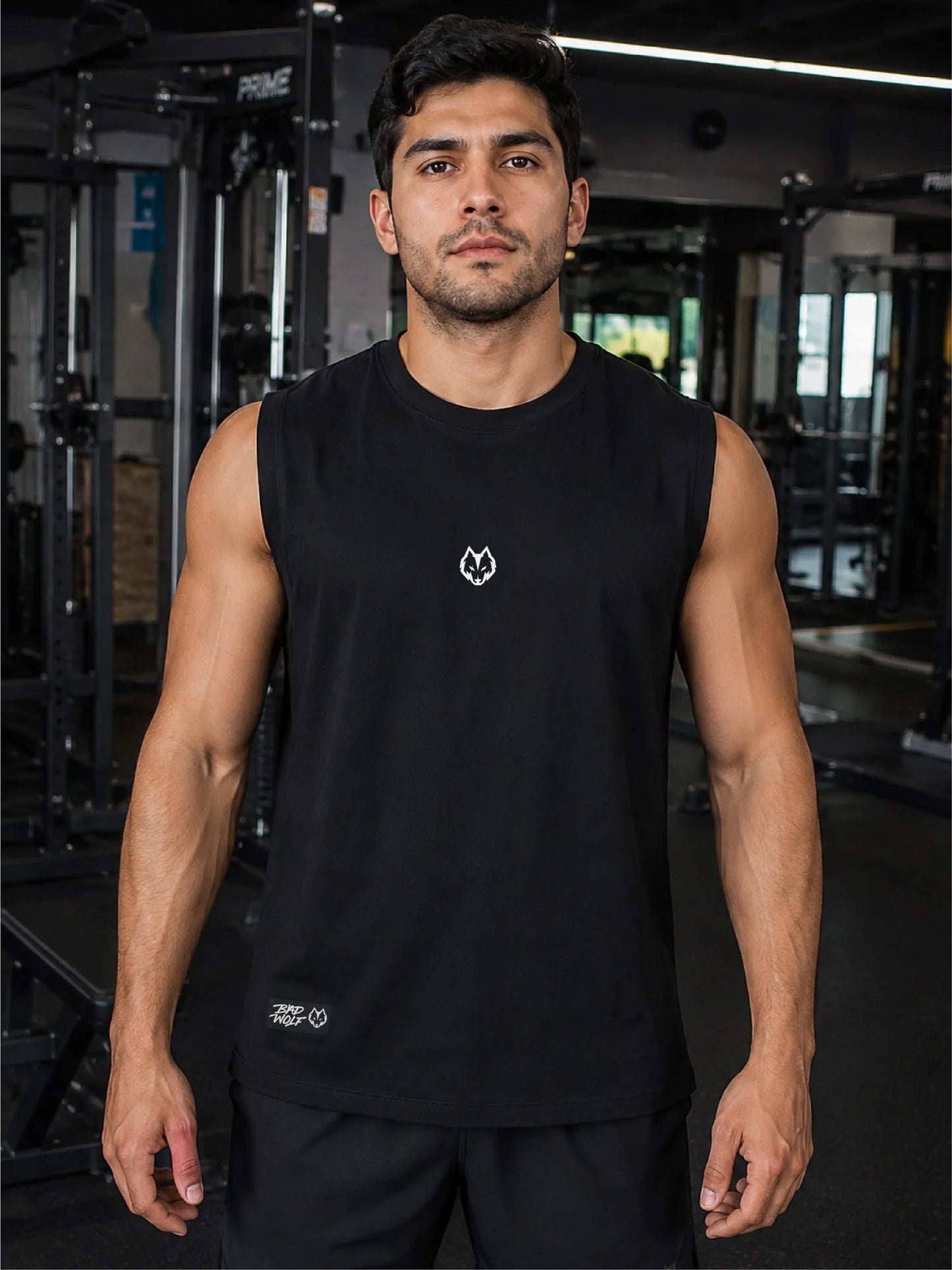 BAD WOLF TANK SOLID NEGRO CON BLANCO