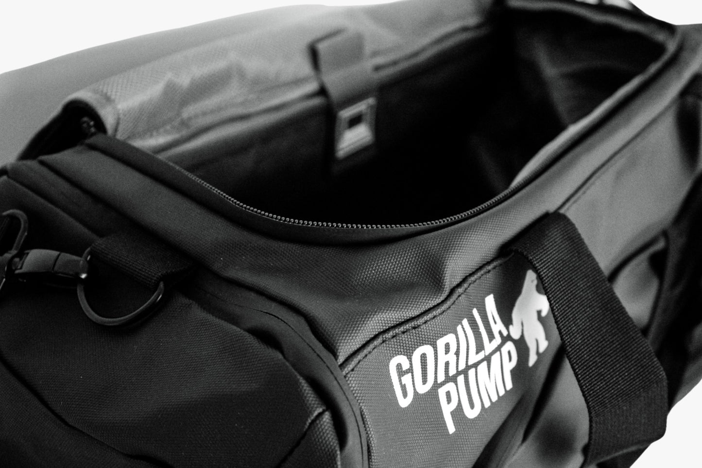 GORILLA PUMP MOCHILA DUFFLE BAG